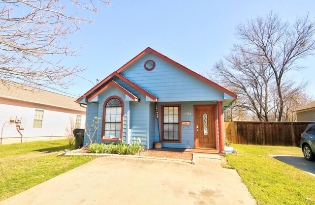 Acogedora casa privada en el centro de Plano Downtown