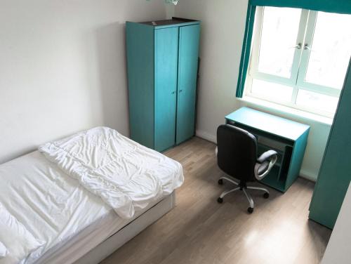 Bright Double Room, Bow Road