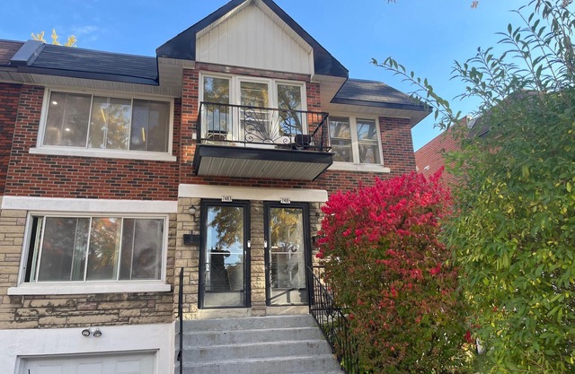 Bright Group Gateway Apartment - Free Parking
