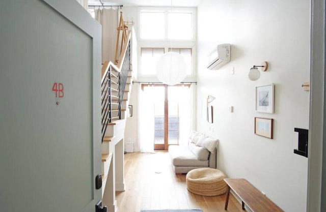Bright Loft With a Patio in Downtown Savannah