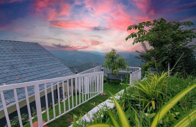 Bright Meadow Dam View Resort