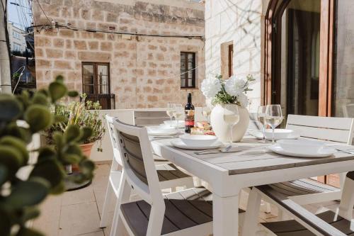 Bright Mellieha 3bed Townhouse By Homely!