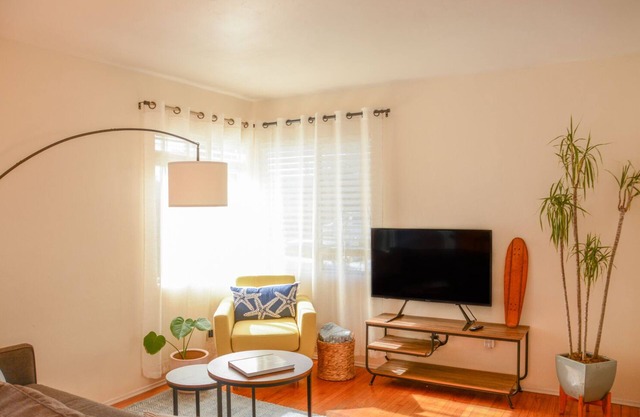 Bright Oasis in the Heart of University Heights