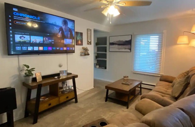 Bright & Roomy 2 Bedroom