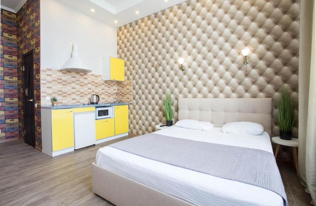 Bright studio in the Center - Hrekivska str. 3