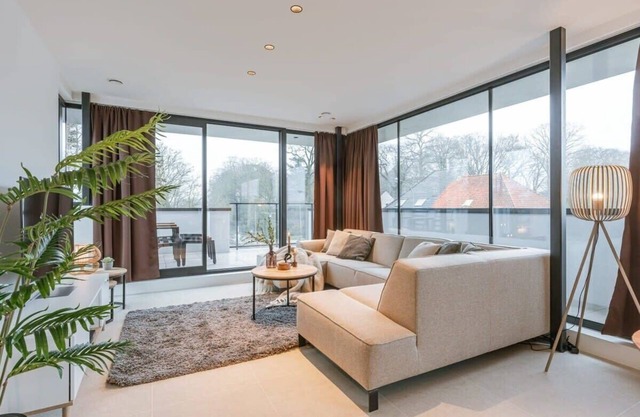 Bright Two-Bedroom Apartment in Zedelgem