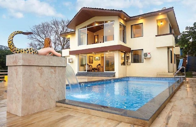 Bright Villa