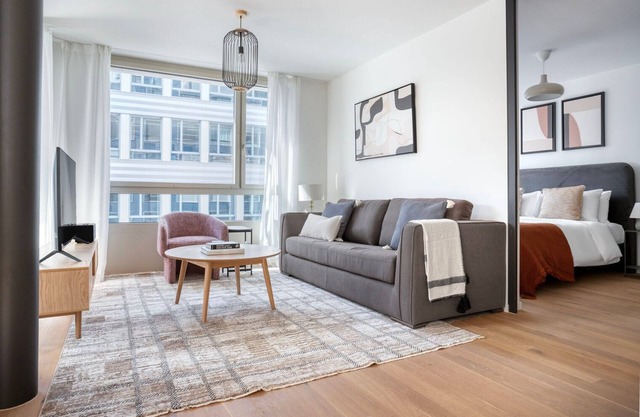 Bright Wiedikon 2br w/ Storage Room & W/D, nr Market, by Blueground
