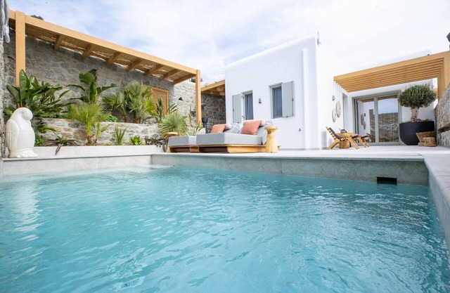 Brilliance of Mykonos