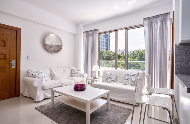 Lujoso nuevo Harmony Condo en La Julia 3