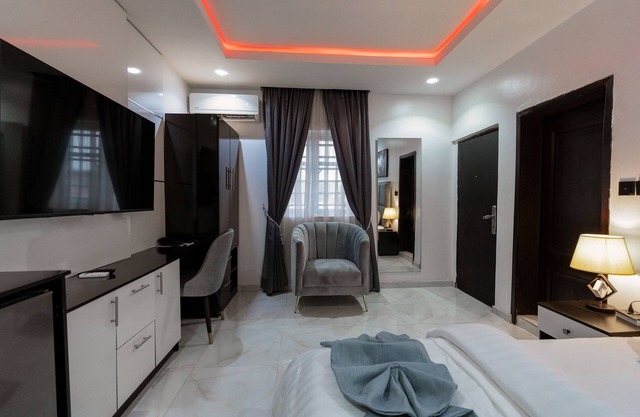 BRIMUYO HOTEL