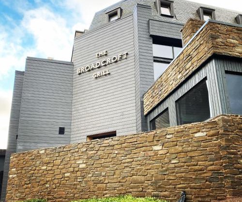 Broadcroft Hotel