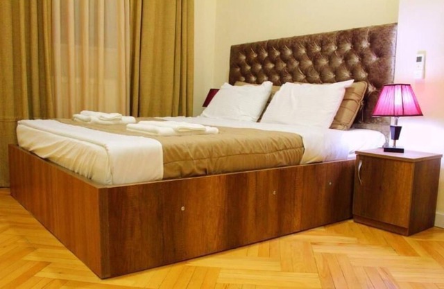 Broks Hotel