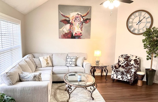 Brooks Farms - Lovely Oasis Near Shelby Farms Park w/ Garage Access