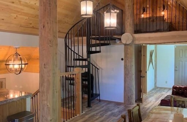 Brother Bear Lodge at Talkeetna