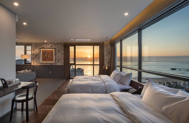 Brown Dot Hotel Songjeong