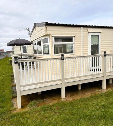 Browns caravan rentals, ingoldmells 4 berth caravan silver beach