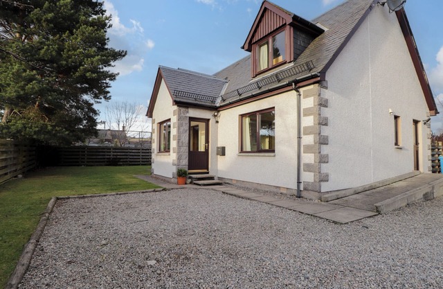 Bruach Gorm Cottage, GRANTOWN-ON-SPEY