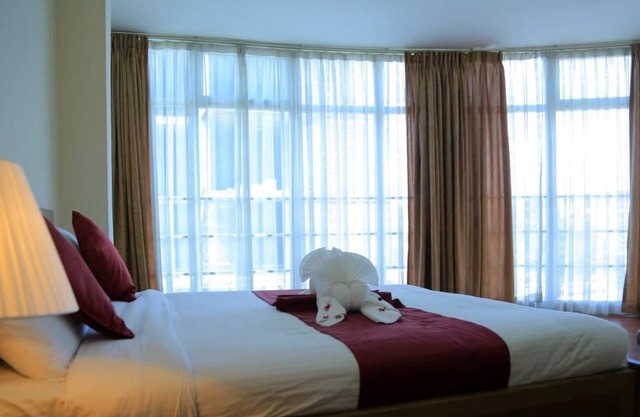 Bruhway Hotel
