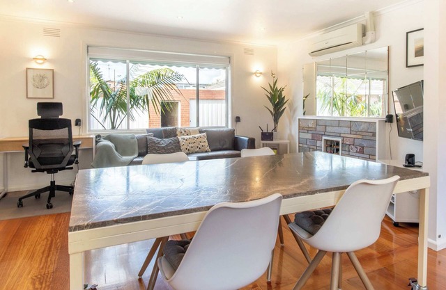 Brunswick East Villa