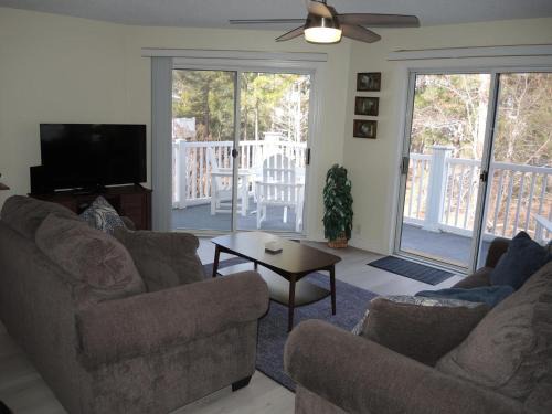 Brunswick Plantation Golf Villa 1607