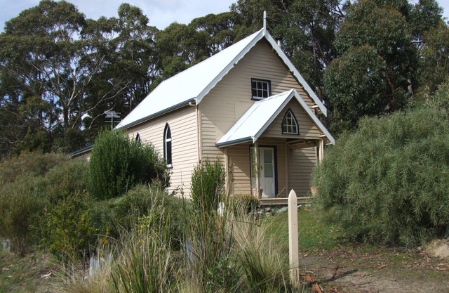 Bruny Island Escapes and Hotel Bruny