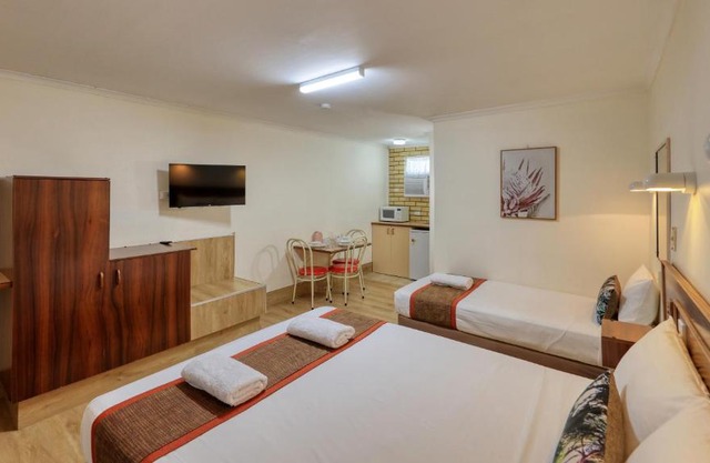 Bryants Motel Roma