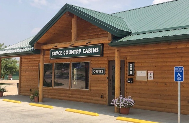 Bryce Country Cabins