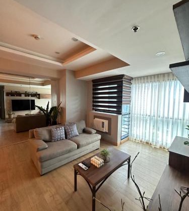 BSA Twin Tower - Exquisite Stays Private 2BR Rental