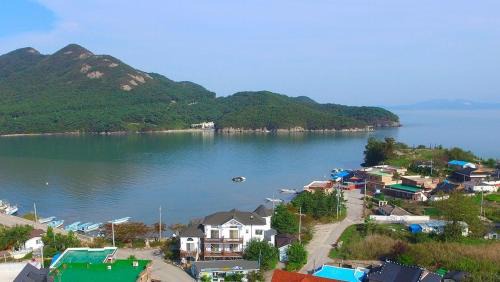 Buan bada yeohang pension