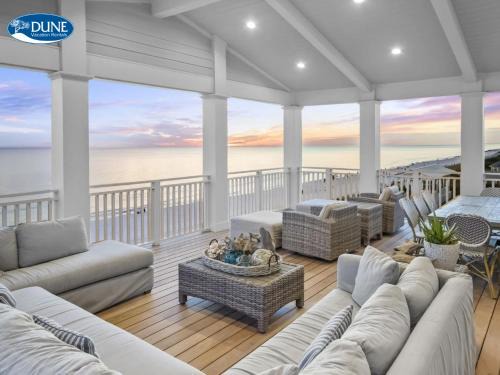 Buckeye on the Beach - GULF FRONT - Seaside, FL - Right next to Town Center, Sleeps 10! home