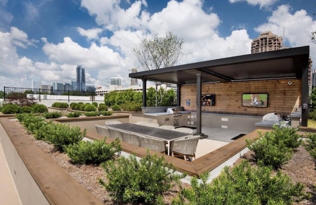 Buckhead 1 bedroom condo