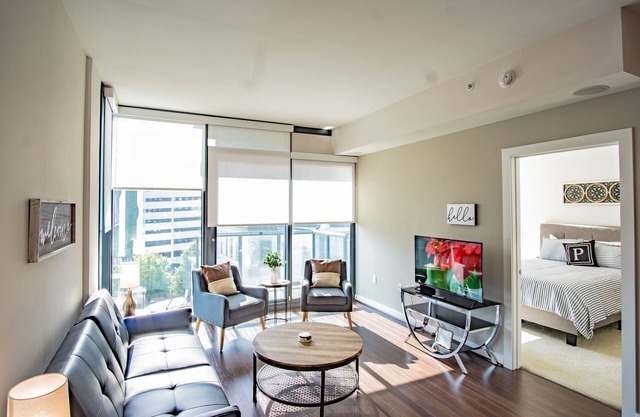 Buckhead Fully Furnished Apartment by RedAwning