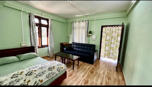 Budget Bed& Breakfast RJ Shant Apartment