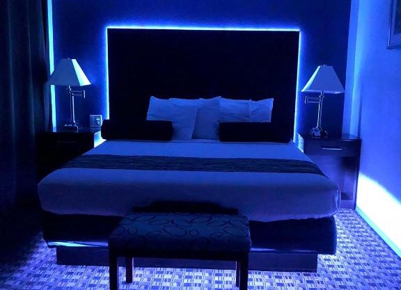 Budget Inn & Suites