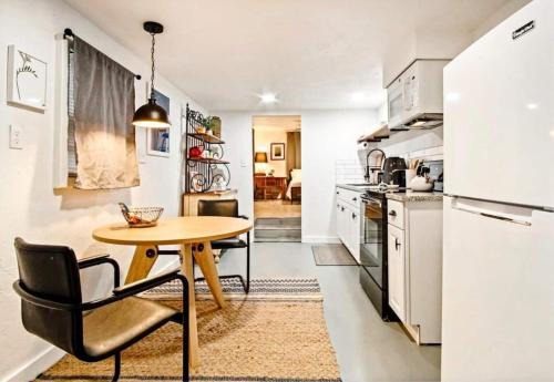 Budget Studio Rainfall Shower Pet-friendly #c2