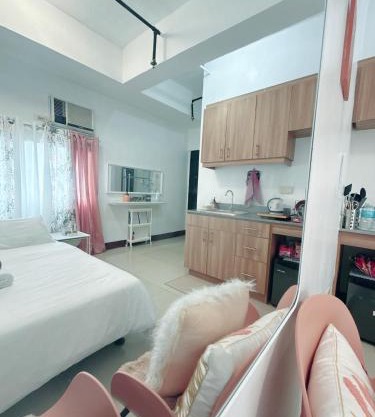 Budget Sweet Escape at San Marino Residences