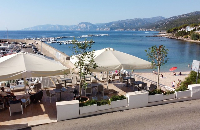 BUE MARINO HOTEL & COCKTAIL BAR