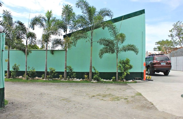 Bulalo Mangrove Inn