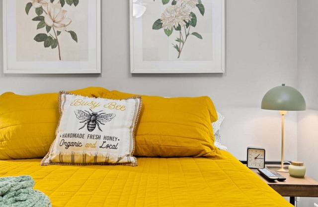 Bumble Bee Cottage - Quiet comfort for 2