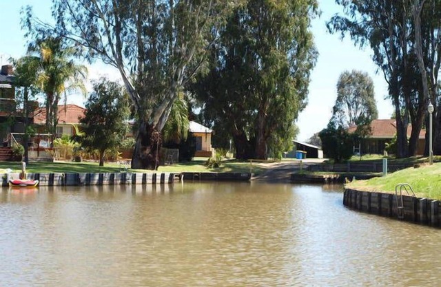 Bundy de Bundalong 1