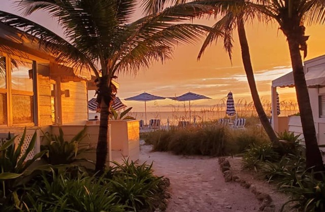 Bungalow Beach Resort