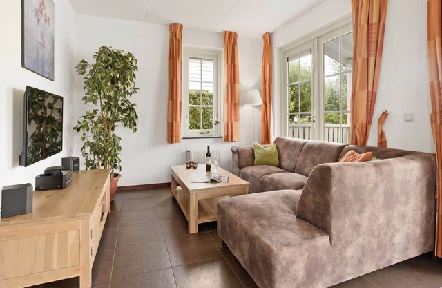 Bungalow junto al agua cerca de Rotterdam