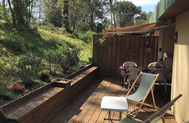 Bungalow Dans un Village Vacances a 5 min de la Plage