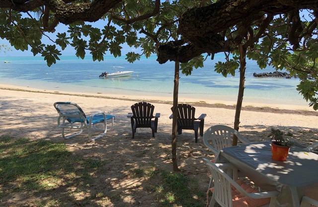 Bungalow Joli'zil on the beautiful beach of Roches Noires