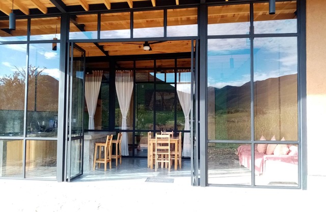 Bungalow al pie de la montaña 2