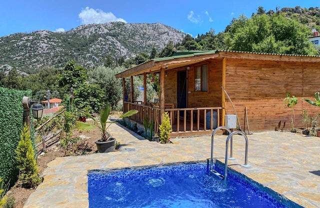 Bungalow w Pool 10 min to Syma Castle in Marmaris