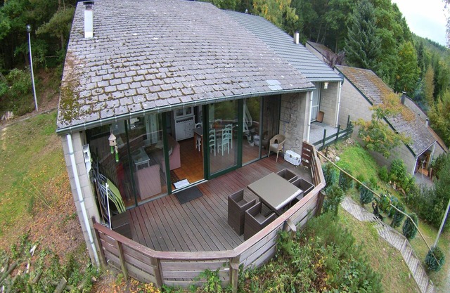 Bungalow con vistas cerca de Coo
