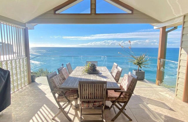 Bungan Bliss - Ocean Views