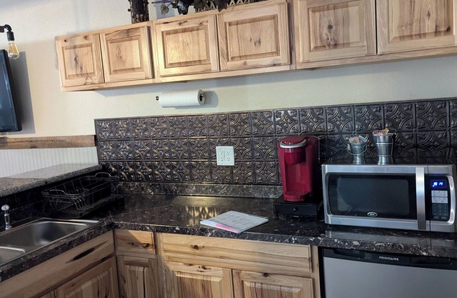 Bunker Hill Hideaway Apartment Suite Formerly Kingston 376